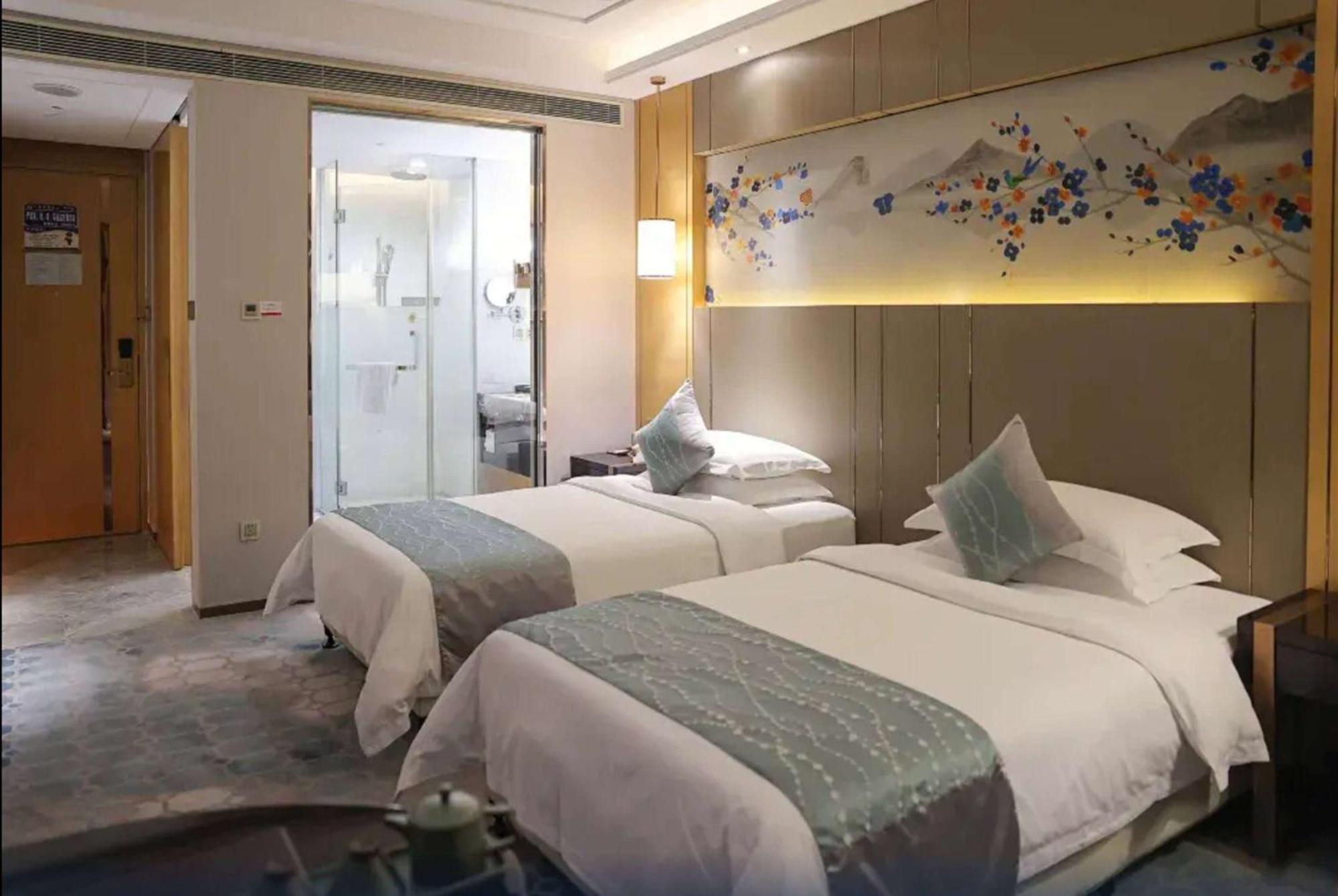 Hotel Ramada Yiyang Taojiang Esterno foto